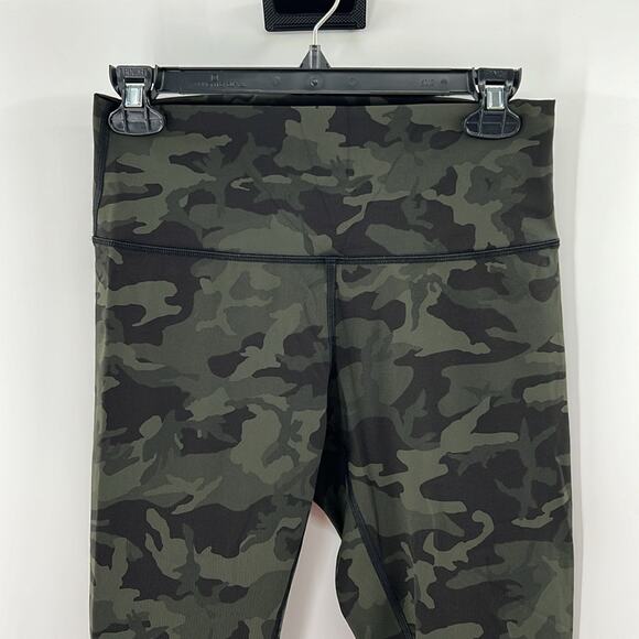 Lululemon Wunder Under Crop HR *Full-On Luxtreme 21" - Incognito Camo Multi - 8 - Picture 2 of 6